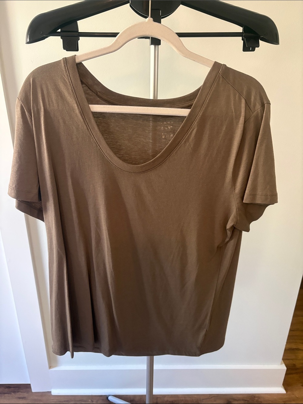 a new day Scoop Neck Short Sleeve Tee - Brown (Never worn)